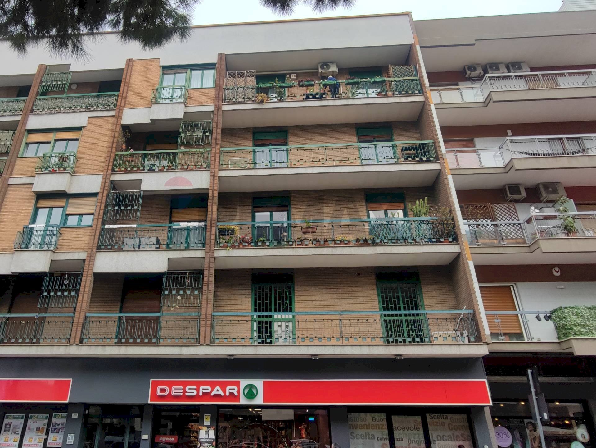 Edificio all\'aperto - Three-room apartment Viale Papa Giovanni XXIII
 
215, Bari - photo 2