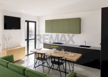 Sala da pranzo - Trilocale Viale Papa Giovanni XXIII
 
215, Bari - foto 1