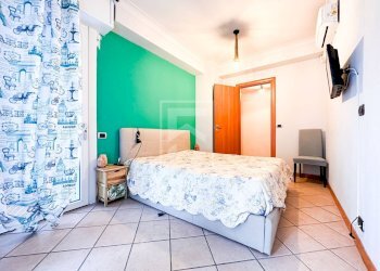 Foto 12 - Appartamento Via Ugo Foscolo, Desenzano del Garda - foto 12