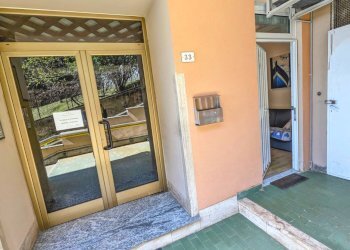 Accesso - Monolocale Via Unità d'Italia
 
33, Arenzano - foto 2