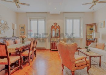 Sala da pranzo - Three-room apartment Viale Fulvio Testi
 
86, Milano - photo 1