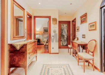 Hall / corridoio - Three-room apartment Viale Fulvio Testi
 
86, Milano - photo 2