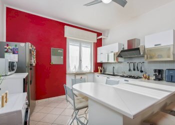 INTERNA - Trilocale Cesare Baldi
 
8, Almenno San Salvatore - foto 4