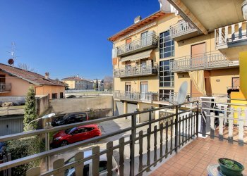 ESTERNA - Trilocale Cesare Baldi
 
8, Almenno San Salvatore - foto 14