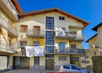 ESTERNA - Trilocale Cesare Baldi
 
8, Almenno San Salvatore - foto 16