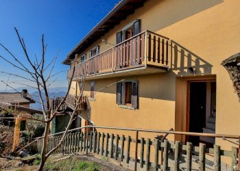 ESTERNA - Trilocale Albenza via Camutaglio
 
15, Almenno San Bartolomeo - foto 1