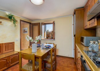 INTERNA - Trilocale Albenza via Camutaglio
 
15, Almenno San Bartolomeo - foto 3