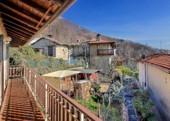 ESTERNA - Trilocale Albenza via Camutaglio
 
15, Almenno San Bartolomeo - foto 6