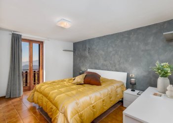 INTERNA - Trilocale Albenza via Camutaglio
 
15, Almenno San Bartolomeo - foto 11