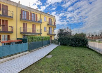 ESTERNA - Bilocale Via Dordo
 
5, Bonate Sopra - foto 16