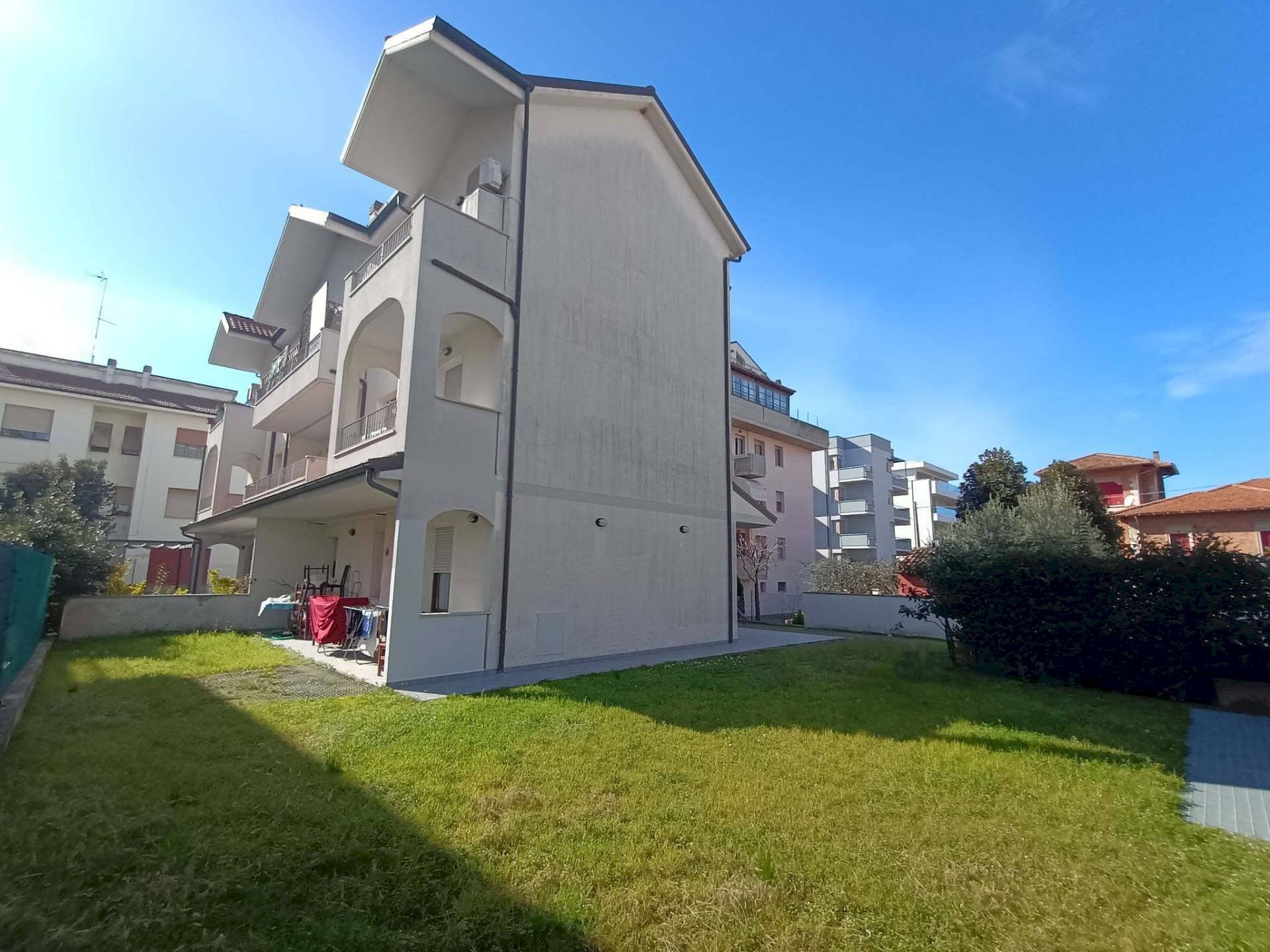 Foto 1 - Trilocale Via Persiutti
 
6, Fano - foto 1