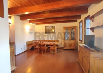 Sala da pranzo - Trilocale frazione girola, Blevio - foto 11