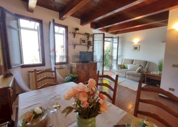 Sala da pranzo - Three-room apartment frazione girola, Blevio - photo 9