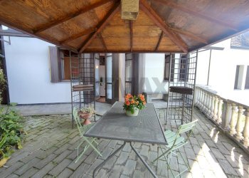 Terrazza - Trilocale frazione girola
 
29, Blevio - foto 2
