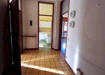 Corridoio - Villa via Bari, Carpi - foto 15