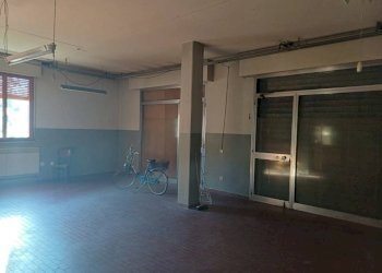 Interno non residenziale - Villa via Bari, Carpi - foto 28