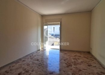 Foto 2 - Quadrilocale Via Cialdini
 
81, Riposto - foto 2