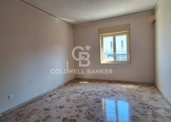 Foto 6 - Quadrilocale Via Cialdini
 
81, Riposto - foto 6