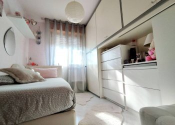Camera da letto - Three-room apartment via della Liberazione, Pero - photo 22