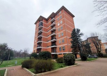 Facciata - Trilocale via Figino, Pero - foto 18