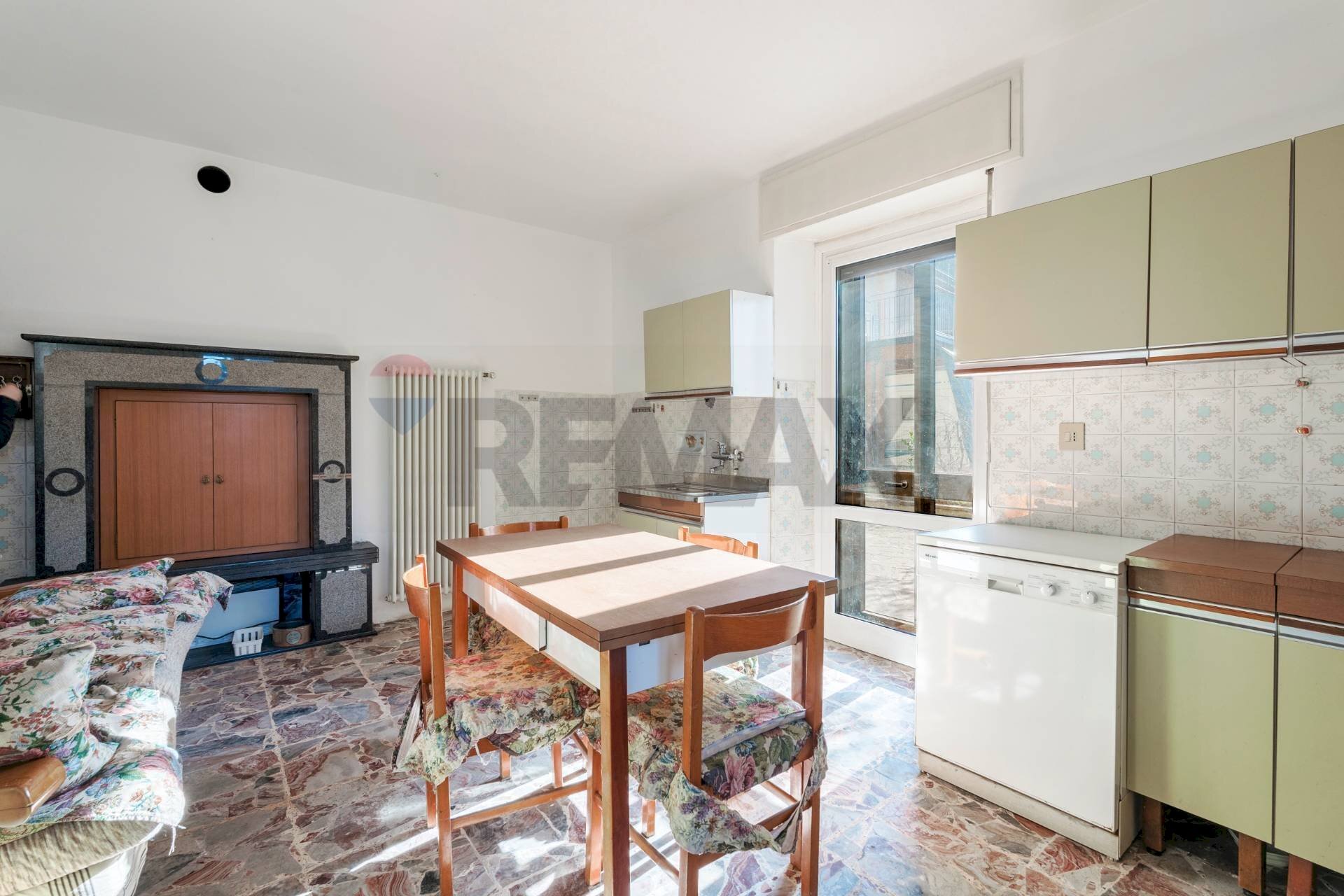 Cucina - Quadrilocale via Gramsci
 
43, Villanuova sul Clisi - foto 2