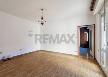 Stanza vuota - Quadrilocale via Gramsci
 
43, Villanuova sul Clisi - foto 21