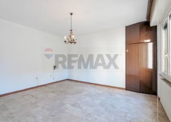 Stanza vuota - Quadrilocale via Gramsci
 
43, Villanuova sul Clisi - foto 23