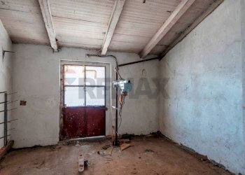 Stanza vuota - Quadrilocale via Gramsci
 
43, Villanuova sul Clisi - foto 33