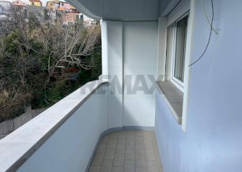 Appartamento Via Carlo Linneo, 130 
 Rivarolo, Genova (zona Rivarolo) - foto 9