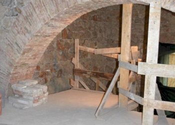 Soppalco - Shop via Ferdinando Lavanga, Formia - photo 6