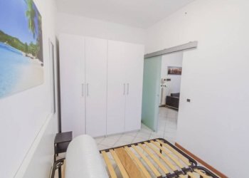 Camera da letto - Bilocale via Don Giuseppe Dossetti, Bologna (zona Bolognina) - foto 15