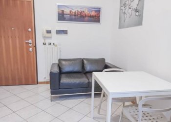 Salone - Bilocale via Don Giuseppe Dossetti, Bologna (zona Bolognina) - foto 27