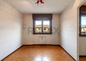 Stanza vuota - Villa a Schiera Via Bellini
 
12, Segrate - foto 19