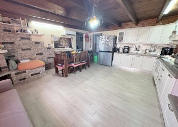 Foto 1 - Quadrilocale Via Verga
 
19, Gallipoli - foto 1