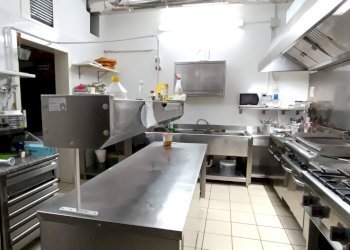 Foto 5 - Attività Commerciale via petrelli, Gallipoli - foto 5