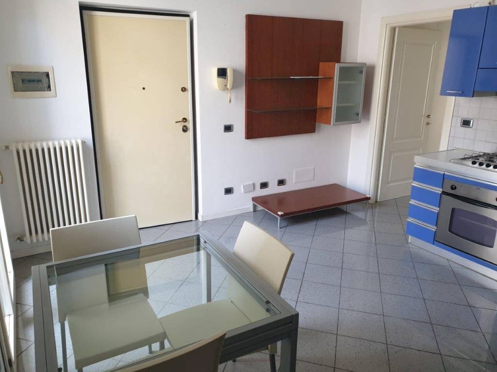 Cucina - Bilocale via Clemente Bondi, 18, Parma (zona San Lazzaro) - foto 2