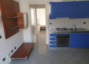 Cucina - Bilocale via Clemente Bondi, 18, Parma (zona San Lazzaro) - foto 3