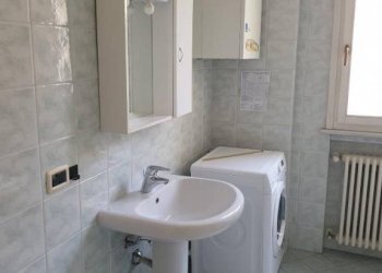 Bagno - Bilocale via Clemente Bondi, 18, Parma (zona San Lazzaro) - foto 16