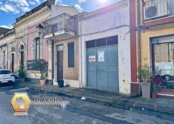 Foto 5 - Box via Umberto, Canicattini Bagni - foto 5