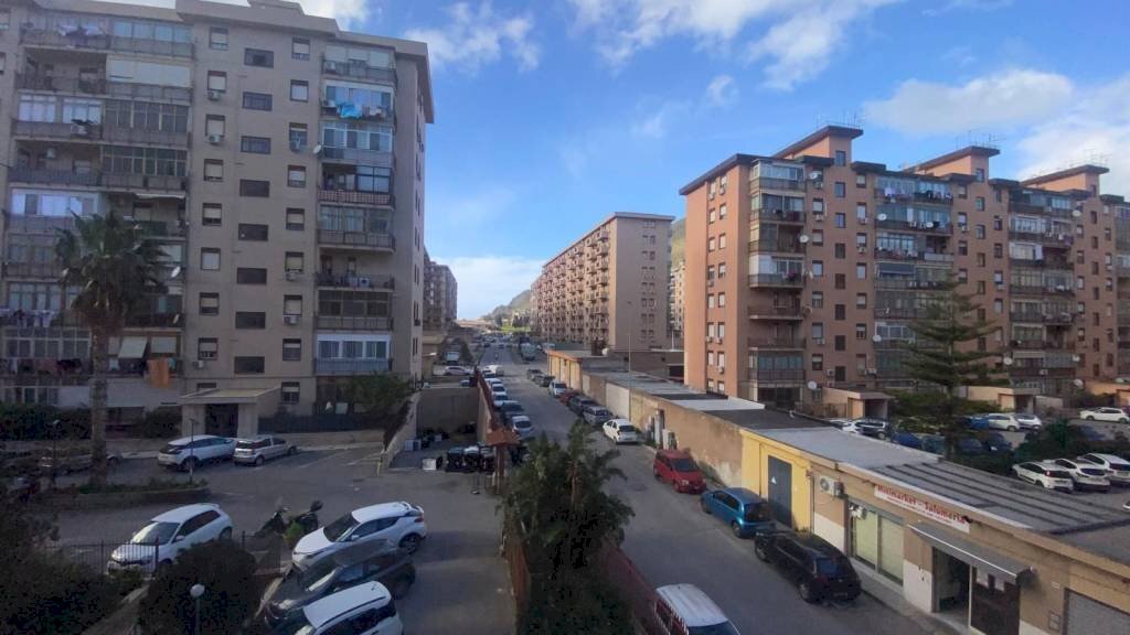 Vista - Quadrilocale via Emilio Salgari, Palermo - foto 3
