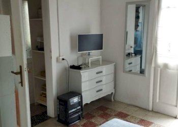 Camera da letto - Villa contrada California, 8, Cocquio-Trevisago - foto 10