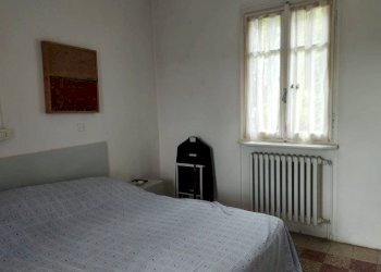 Camera da letto - Villa contrada California, 8, Cocquio-Trevisago - foto 23