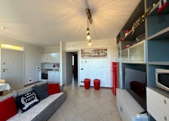 Foto 4 - Trilocale Via Ungaretti
 
11, Puegnago sul Garda - foto 4