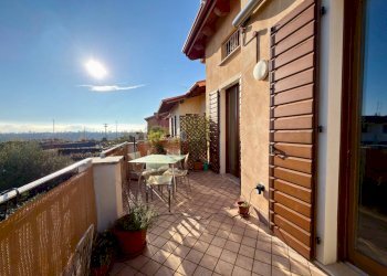 Foto 11 - Trilocale Via Ungaretti
 
11, Puegnago sul Garda - foto 11