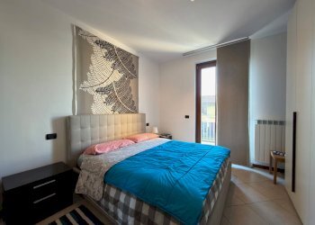 Foto 15 - Trilocale Via Ungaretti
 
11, Puegnago sul Garda - foto 15