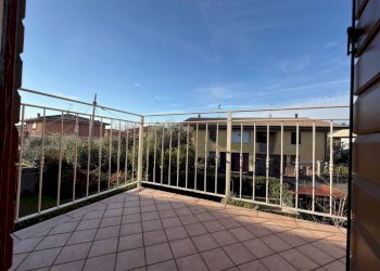 Foto 18 - Trilocale Via Ungaretti
 
11, Puegnago sul Garda - foto 18