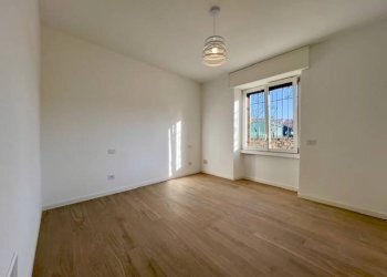 Foto 12 - Bilocale VIA Fontanelle
 
7, Polpenazze del Garda - foto 12