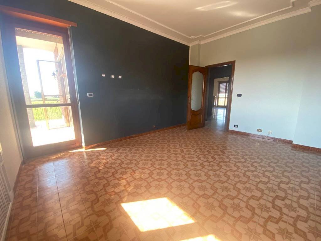 Camera da letto - Quadrilocale strada degli Occhini, 10, Carmagnola - foto 3