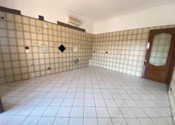 Cucina - Quadrilocale strada degli Occhini, 10, Carmagnola - foto 11