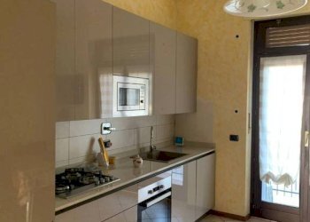 Cucina - Appartamento strada Gorra, Costigliole d'Asti - foto 2